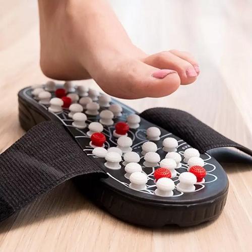 🌟 Acupressure Foot Massager Slippers 🌟